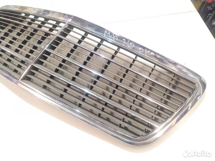 Решетка радиатора Mercedes W210 рестайл 99-02