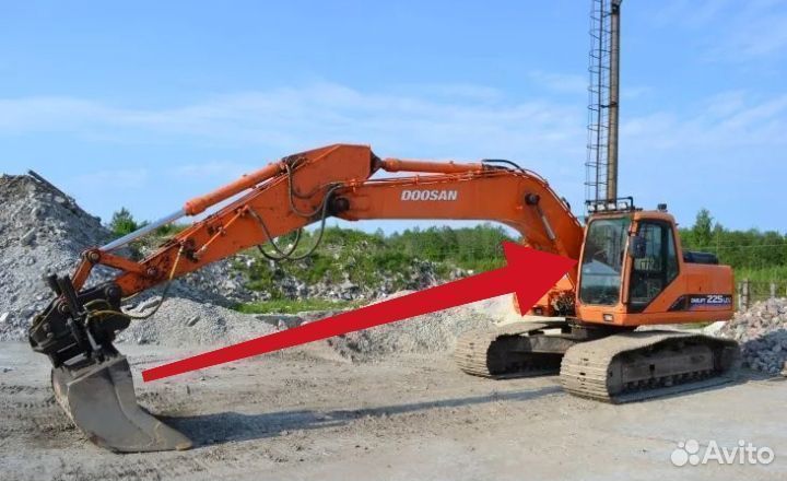 Стекло лобовое кузовное на Doosan DX 190/225/300