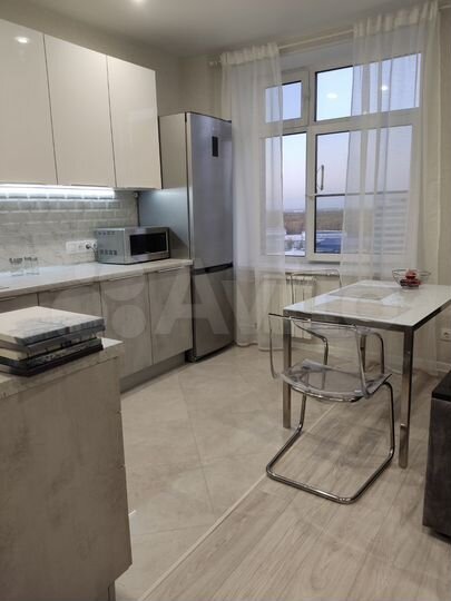 2-к. квартира, 42 м², 15/18 эт.