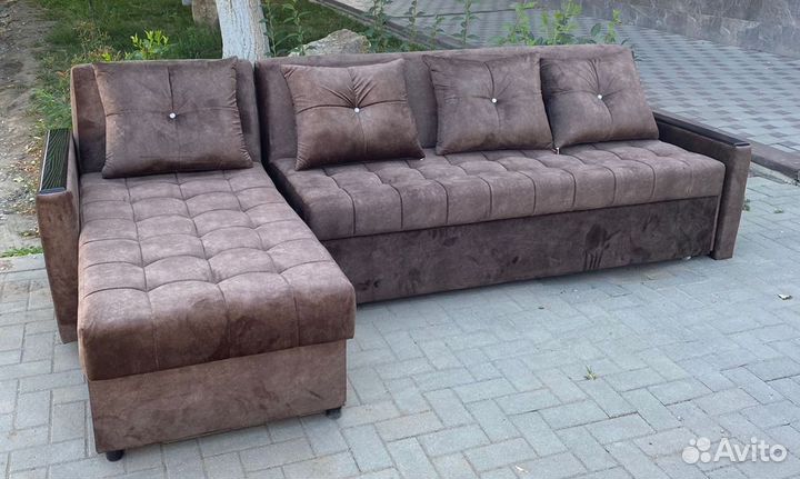 Диван угловой новый