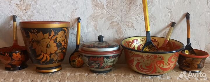 Посуда Хохлома