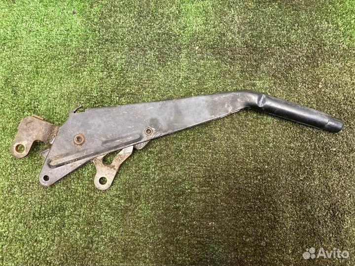 Рычаг стояночного тормоза Mercedes-Benz