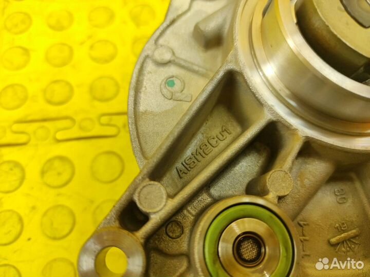 Насос вакуумный Porsche Cayenne 957 9PA M48.01 4.8