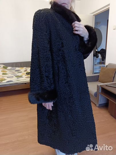 Красивая женская шуба каракуль с норкой, размер 58