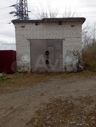 Гараж, > 30 м²