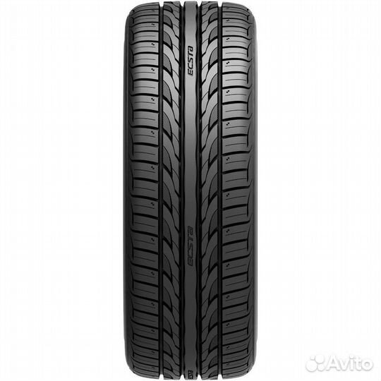 Kumho Ecsta PS31 215/55 R17 94W
