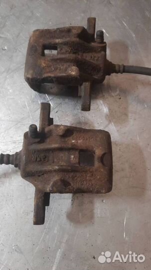 Суппорт тормозной задний BMW 3 E90/E91/E92/E93 E90