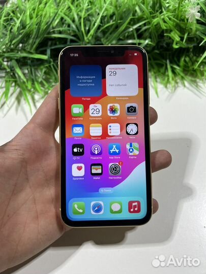 iPhone Xr, 64 ГБ