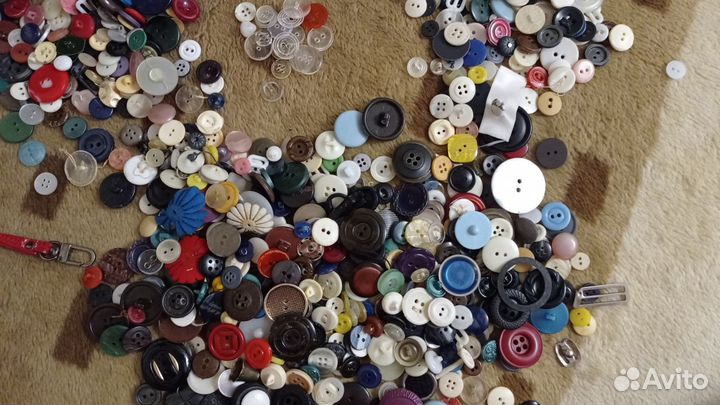 Пуговицы советские россыпью