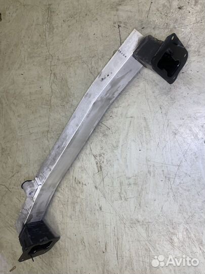 Усилитель бампера передний Nissan Teana Teana J32