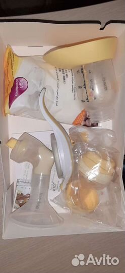 Молокоотсос medela ручной