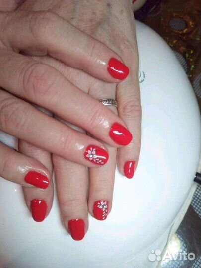 Маникюр. педикюр