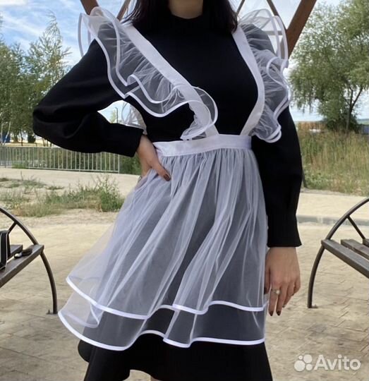 Школьный фартук