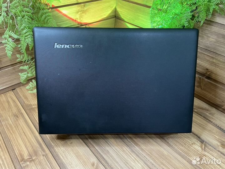 Мощный ноутбук Lenovo Full HD/Большой экран