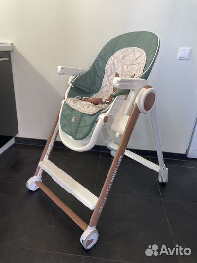 Стульчик для кормления Happy Baby Berny V2 б/у