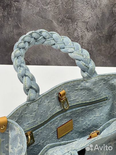 Сумка Louis Vuitton