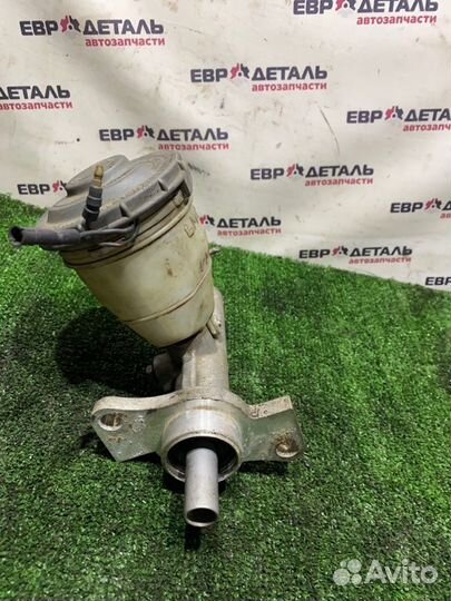 Главный тормозной цилиндр Rover 400 седан 1.6