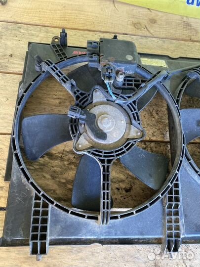 Диффузор вентилятора Mitsubishi Outlander