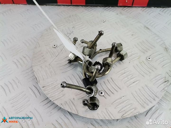 Трубка топливная Peugeot 307 2002 1570J7