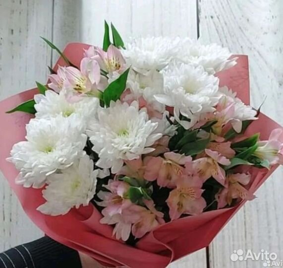 Букет из Хризантем и альстромерий Доставка