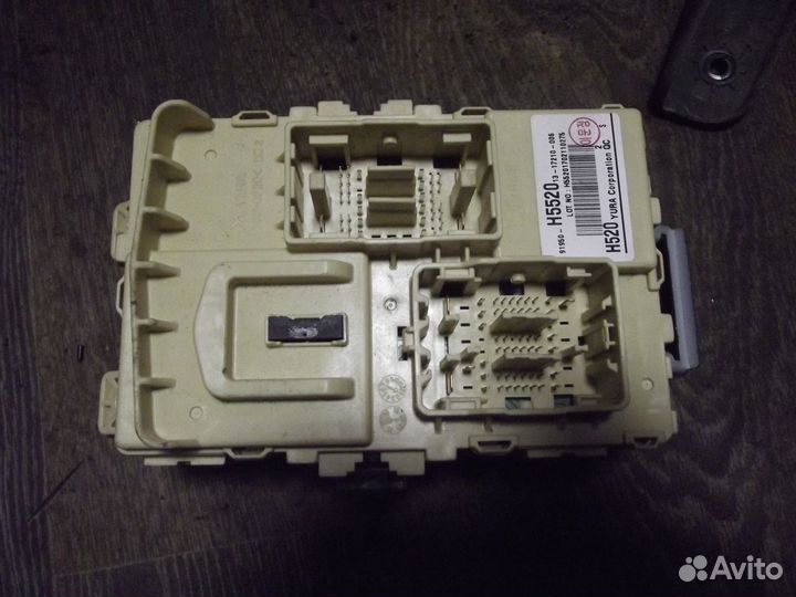 Блок предохранителя салона Hyundai Solaris 2