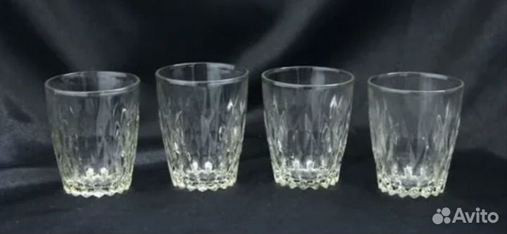 Стаканы 4 шт