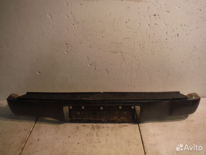 Бампер задний Toyota Hilux 2012