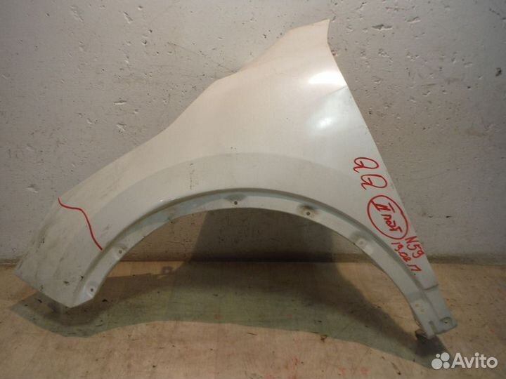 Крыло переднее левое nissan Qashqai 2 J11 2015