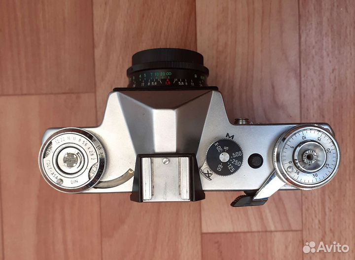 Плёночный фотоаппарат zenit-E