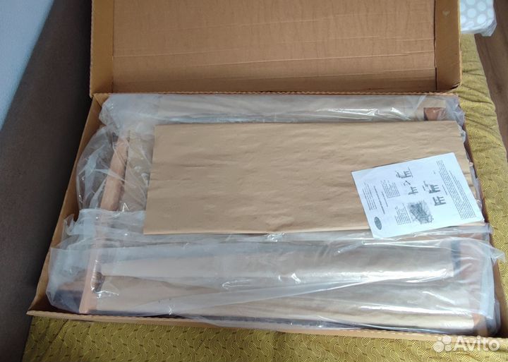 Детская кроватка с матрасом