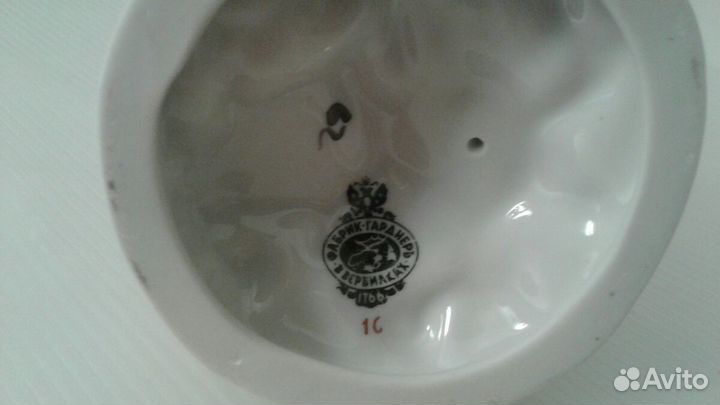 Фарфор. Два гуся