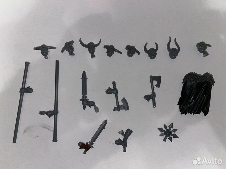 Warhammer FB Warriors of Chaos Bits