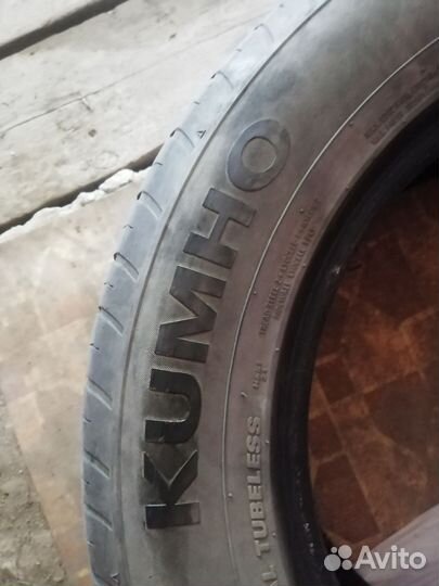 Kumho Steel Belted Radial 785 215/60 R16 95