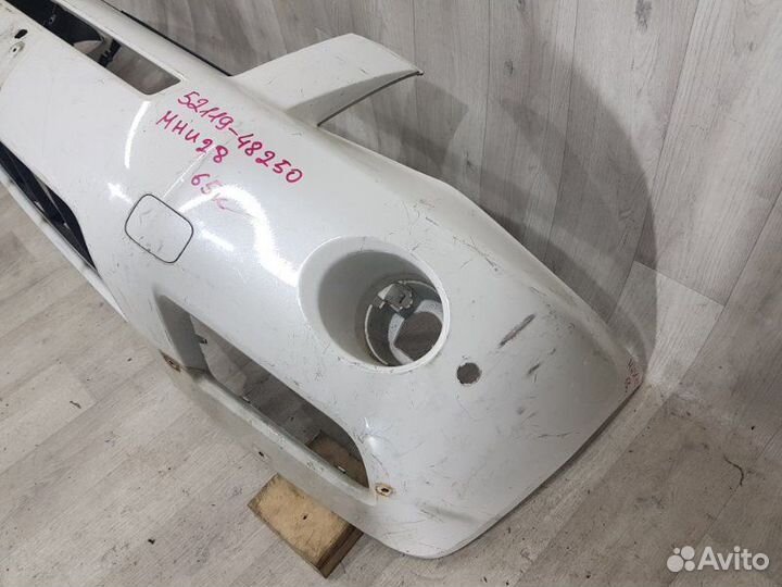 Бампер перед. toyota kluger V