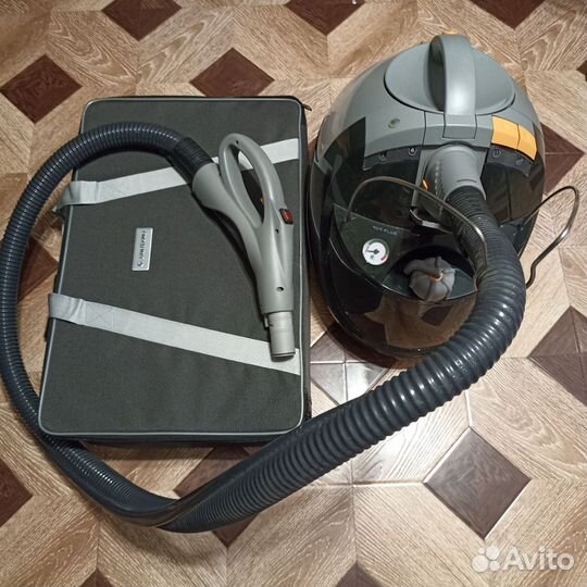 Spello 909 Plus- паровой пылесос