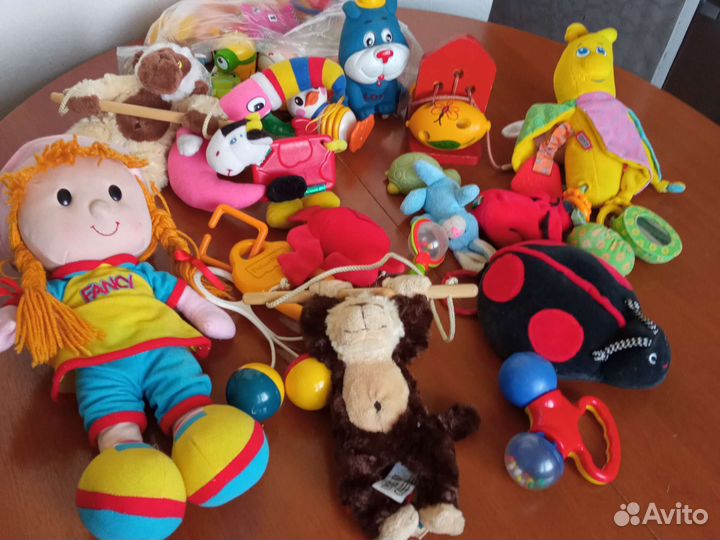 Игрушки погремушки