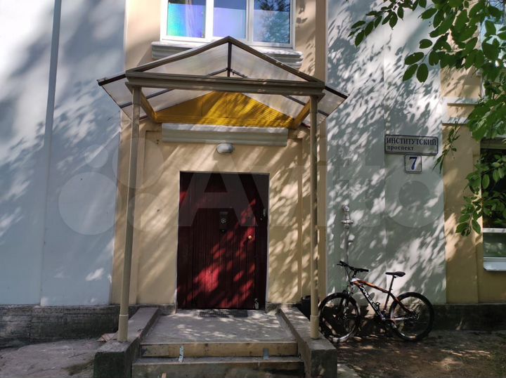 Комната 20 м², 1/3 эт.