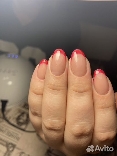 Маникюр педикюр