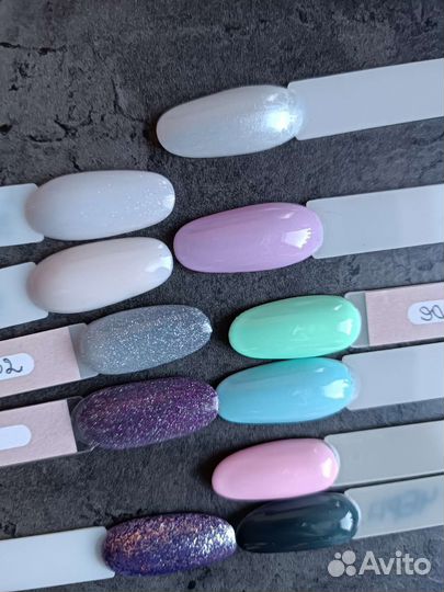 Набор для маникюра, гель-лаки пакетом