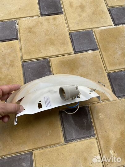 Светильники настенный и потолочный