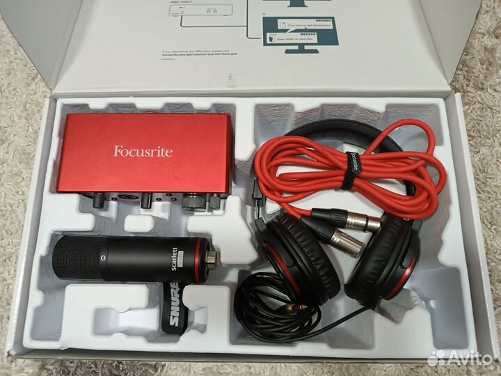Focusrite scarlett 2i2 3rd Комплект звукозаписи