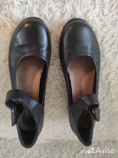 Кожаные туфли 38 размер