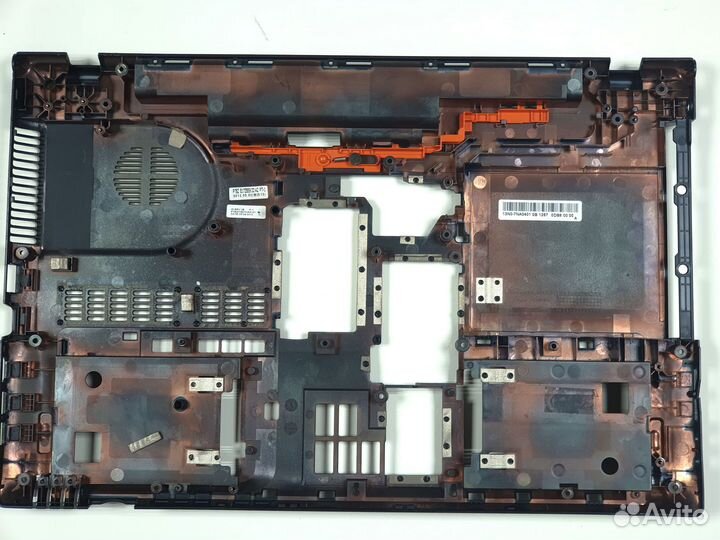 Поддон ноутбука V3-771G VA70 VA73 с дефектом