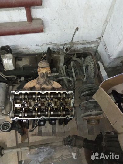 Dodge caravan 2003 год. 2.4