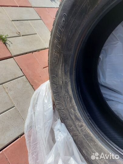 Yokohama IceGuard Stud IG65 225/65 R17 102T