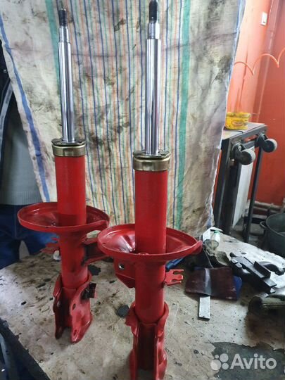 Продам перед стойки гетц гец