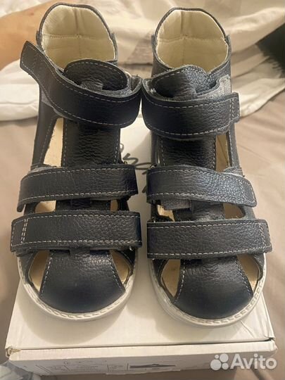 Сандали на аппарат