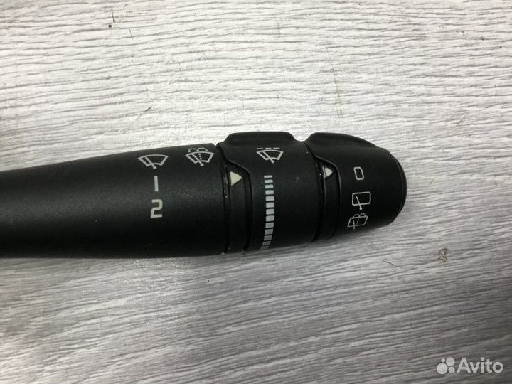 Переключатель дворников Renault ScNic 1.6 2000