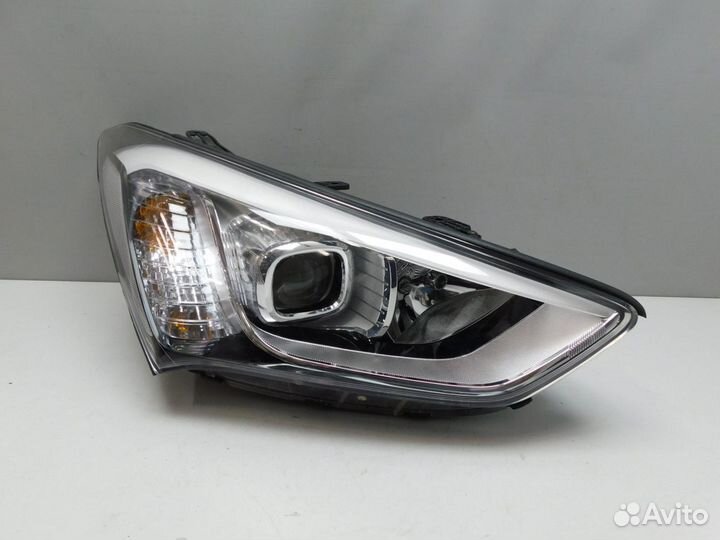 Фара правая Hyundai Santa Fe 921022W126,92102B8