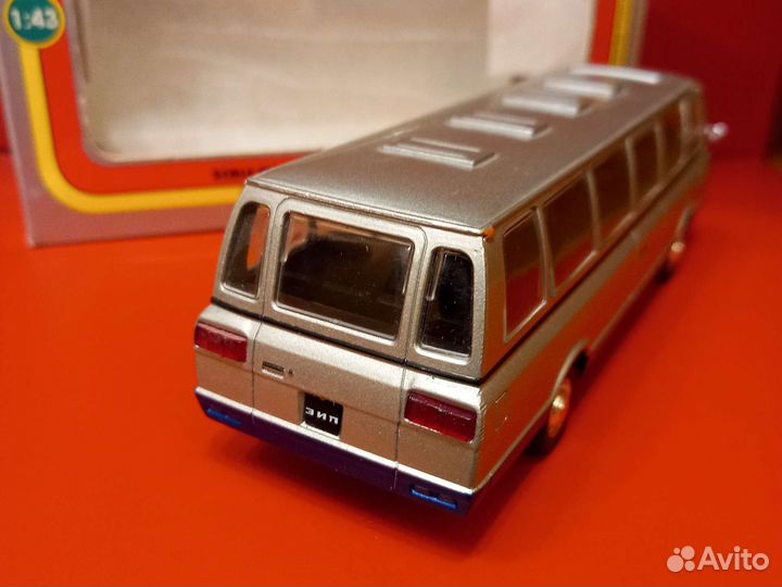 ЗИЛ 118 к. Юность